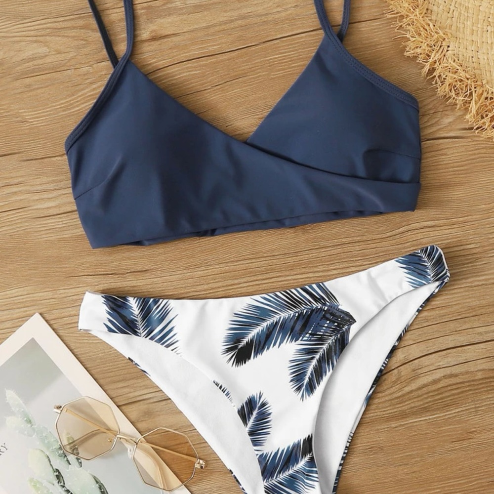 SHEIN Palm Random Print Adjustable Strap Bikini Swimsuit